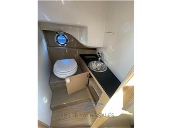 Sessa Marine KEY LARGO 27