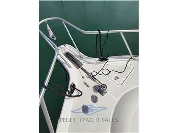 Tiara Yachts 3200 Open