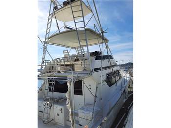 Hatteras 54 Convertible