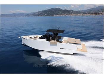 De Antonio Yachts D34 Open