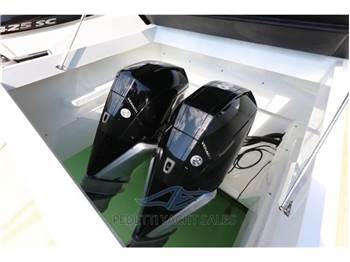 De Antonio Yachts D34 Open