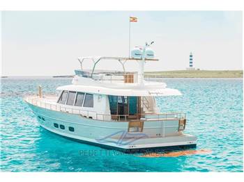 Sasga Yachts Menorquin 68
