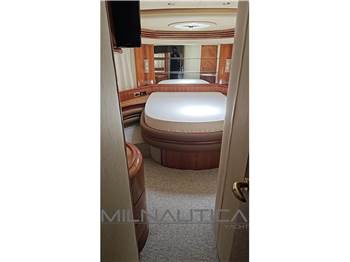 Azimut 68 Plus