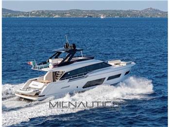 Ferretti Yachts 670