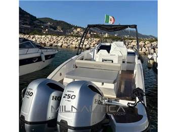 Giupex Marine 30 X WA Sport