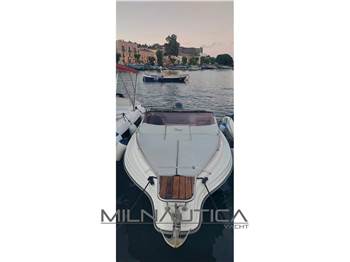 Ranieri Cantiere Midnight Sun 20