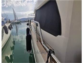 Azimut Magellano 53