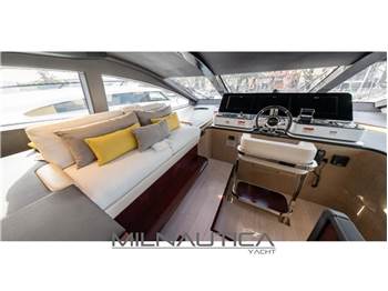 Azimut Grande 27 Metri
