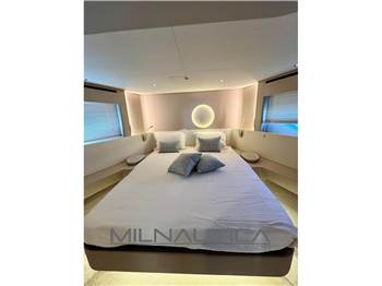 Azimut 68 flybridge