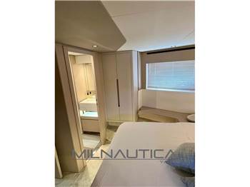 Azimut 68 flybridge