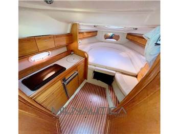 Bavaria BMB 30 Sport
