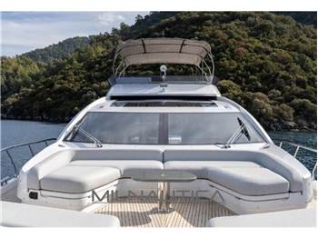 Azimut S8