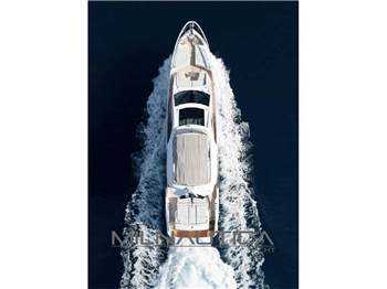 Azimut S8