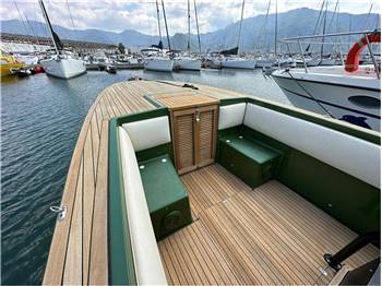 WELLCRAFT SCARAB 30 SPORT SCARAB SPORT 30