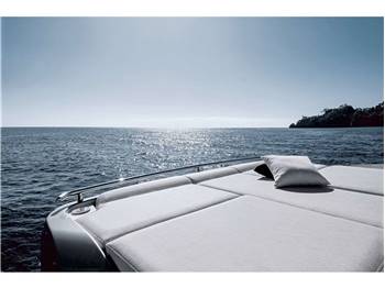 AZIMUT YACHTS 2021