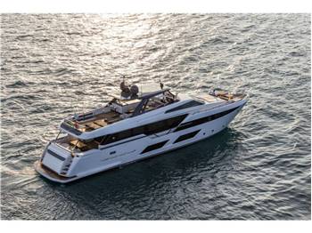 FERRETTI YACHTS FERRETTI 920