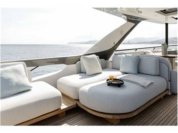 AZIMUT YACHTS AZIMUT 72 FLY