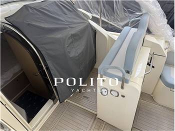 NUOVA JOLLY Prince 33 Sport Cabin
