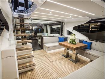 SUNSEEKER 74 SPORT YACHT