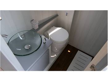 MIAMI YACHTING MIAMI GOLD ONE HUNDRED