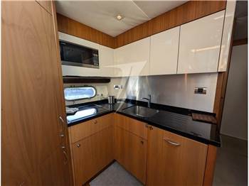 Sunseeker 64 Predator