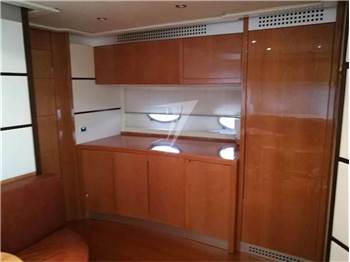 Pershing 62