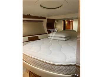 Pershing 50'