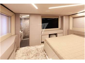 Pershing 7X