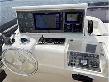 Ferretti Yachts FERRETTI 761