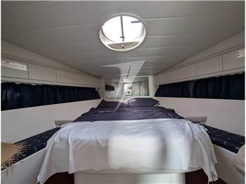 Pershing 40