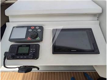 Pershing 40