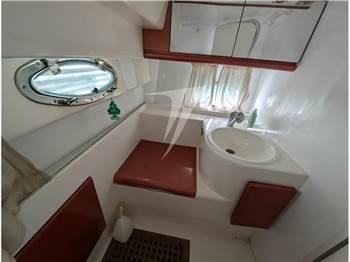 Pershing 40