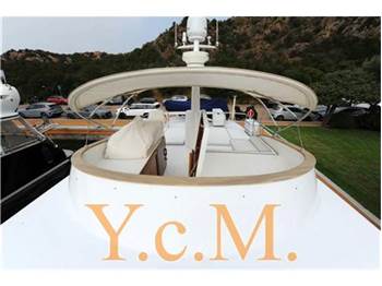 Cantieri navali del delta Navetta 52