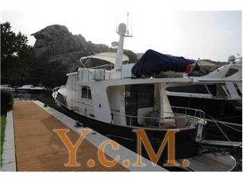 Cantieri navali del delta Navetta 52