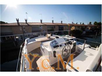 Cantieri estensi Goldstar 460