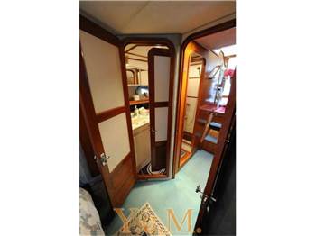Gold island Aquarius 42,1