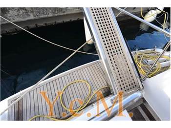Gold island Aquarius 42,1