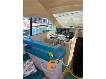FERRETTI 120 FLY