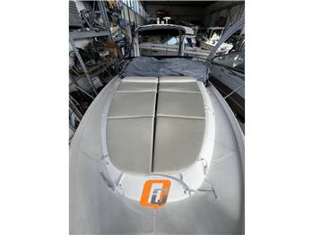 BAVARIA YACHTS 28 OPEN