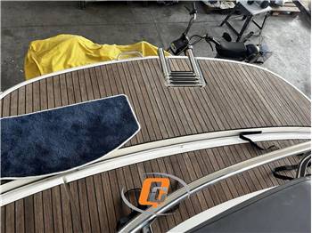 BAVARIA YACHTS 28 OPEN