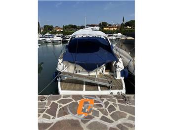 BAVARIA 33 SPORT