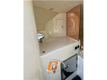 PERFORMANCE MARINE 907
