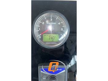 GRADY WHITE 25 SAILFISH