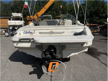SEA RAY 190 CUDDY CABIN