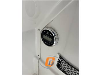 QUICKSILVER 620 DOMINGO