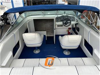 SEA RAY 200 OVERNIGHTER