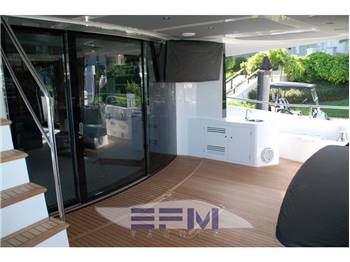 SUNSEEKER 86 YACHT