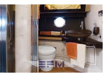 AZIMUT 53 FLY