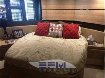 AZIMUT 53 FLY