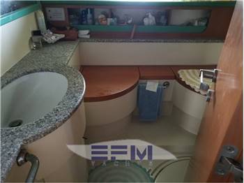FERRETTI ALTURA 58